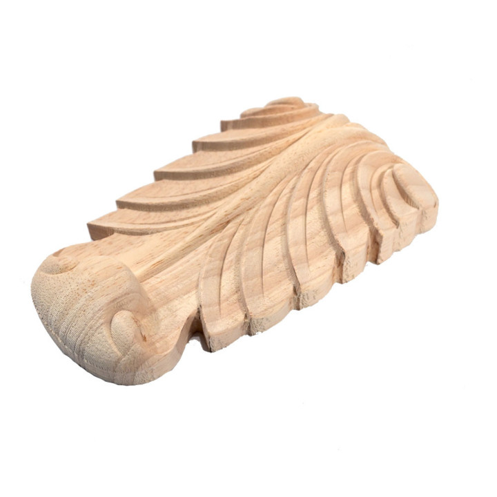 Acanthusbladsnijwerk op kapiteellijsten van exotisch hout