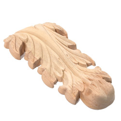 Wooden corbels with acanthus leaf carving