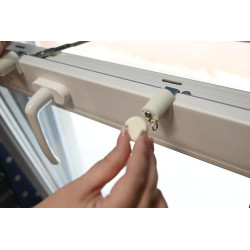 Installing bamboo blinds