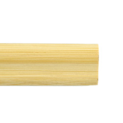 Lichtgekleurde plint voor bijvoorbeeld bamboe behang