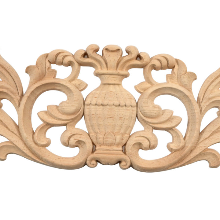 Frontón para restauración de muebles antiguos
