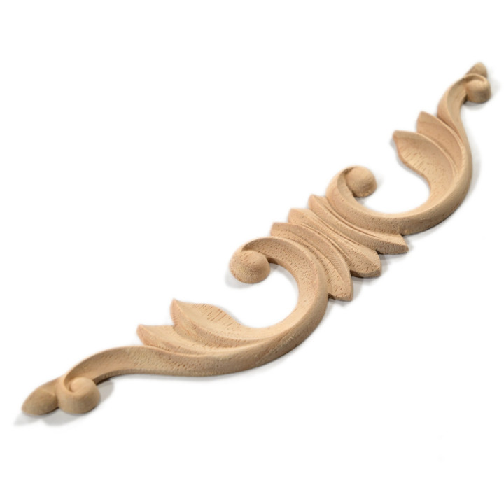 Tallas en madera para decorar puertas de armario de cocina