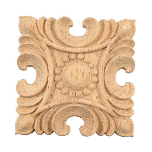 Vyřezávaný ornament ve tvaru čtverce s motivem listu Acantus