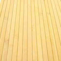 Bambusta valmistettu huoneenjakaja voi antaa huoneellesi aivan uudenlaisen tunnelman.
