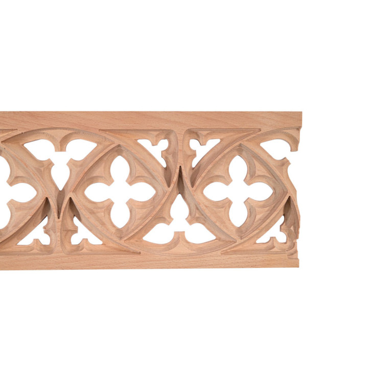 Drewniane rzeźby w stylu gotyckim, dekoracyjne drewniane listwy