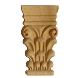 Kolumna koryncka wyrzeźbiona z drewna z rzeźbą w kształcie liścia akatu