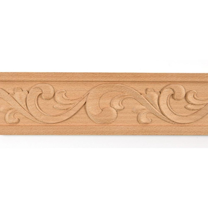 Cornisa de madera y molduras decorativas de estilo gótico