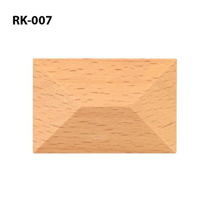 Restaurování nábytku je snadné, pokud máte vyřezávaný nábytek.
