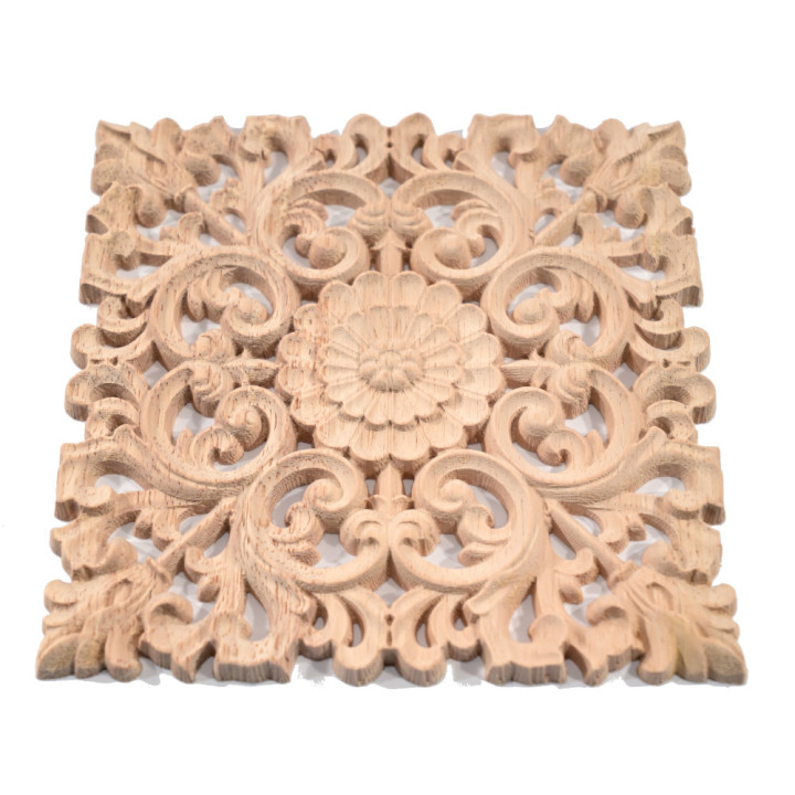 Esculturas quadradas de madeira para decoração