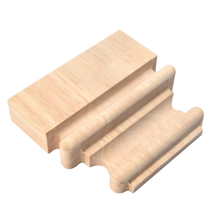 Dorisches Kapitell aus exotischem Holz