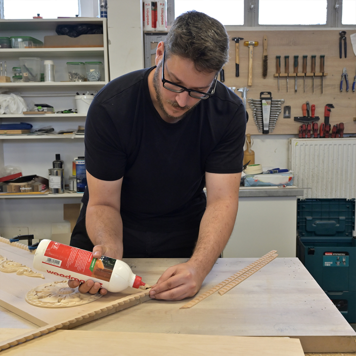 Crown mouldings and panel mouldings for restoring furnitures.