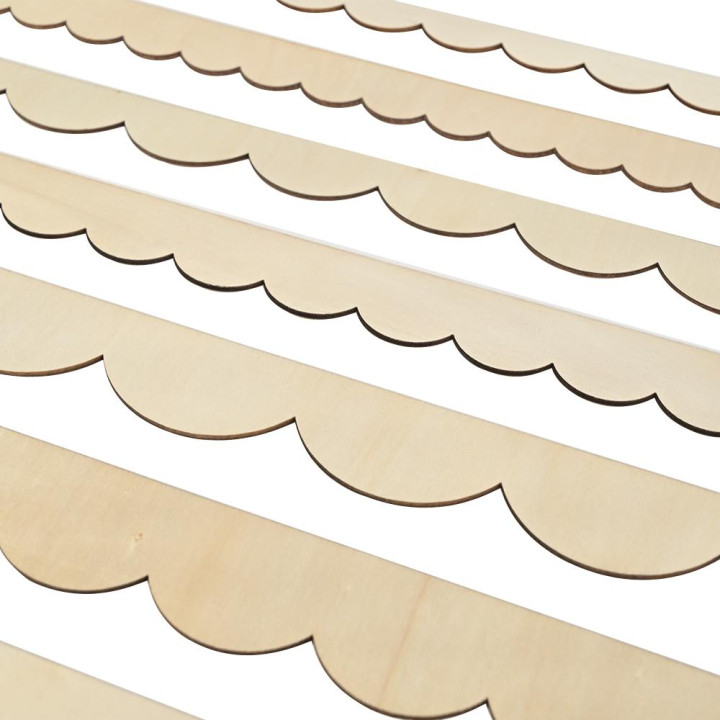 Le finiture in legno smerlato possono essere utilizzate per il rinnovo dei mobili.