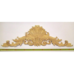 Wooden carvings with clam and acanthus patterns