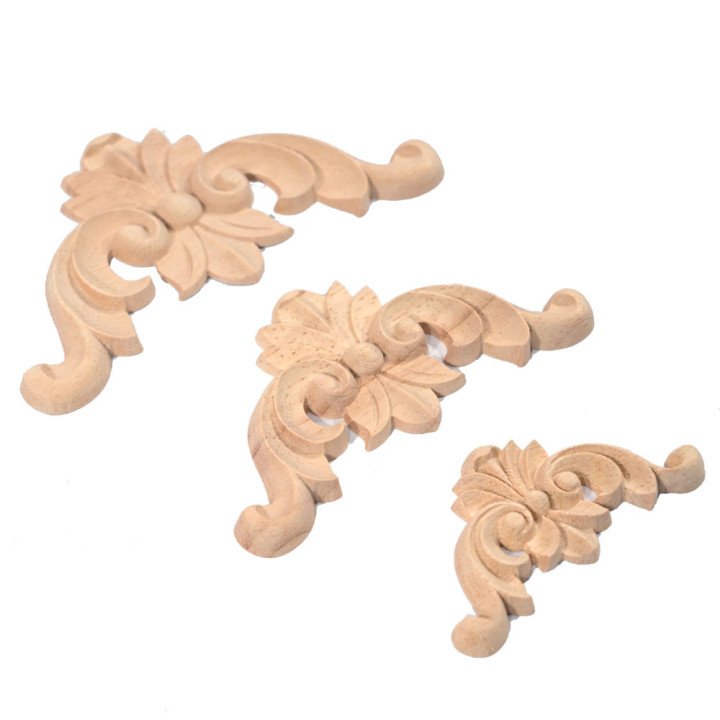 Holzverzierungen und Ornament an Ecke stehen im Angebot des Naturtrend Ornamenten Katalogs