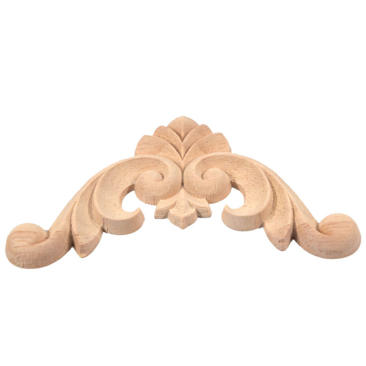 Deurdecoratie uit het aanbod van de winkel van houtsnijwerk