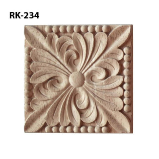 Houten stucwerk met acanthusbladdecoratie voor de restauratie van antieke meubelen.