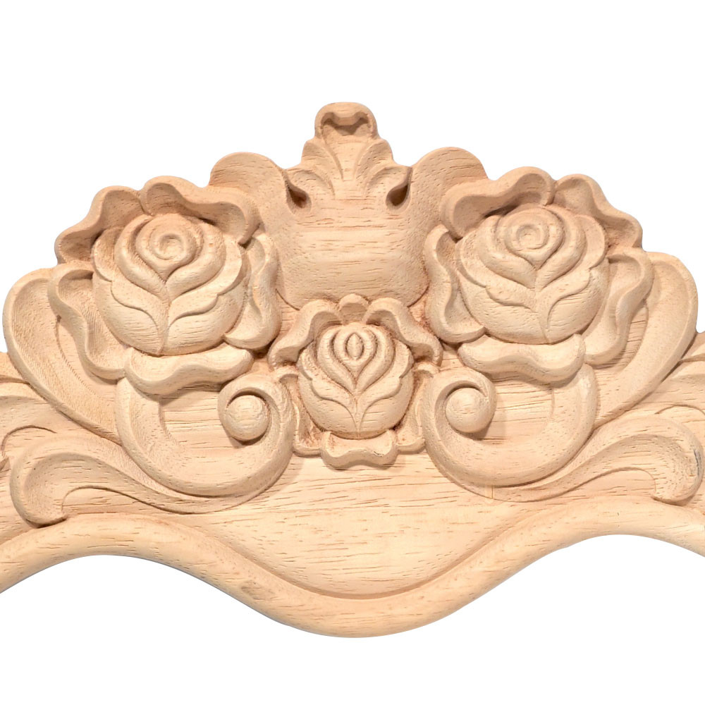 Round wooden carved ornament