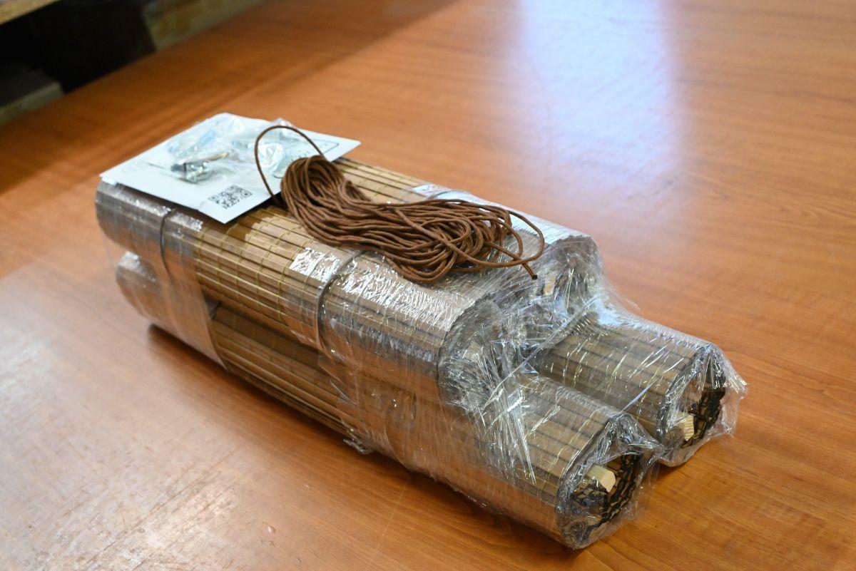Vaše bambusove žaluzije po meri so pripravljene! Visokokakovostne bambusove rimske žaluzije, notranje pregrade in velika bambusova senčila 200x220 iz naše spletne trgovine.