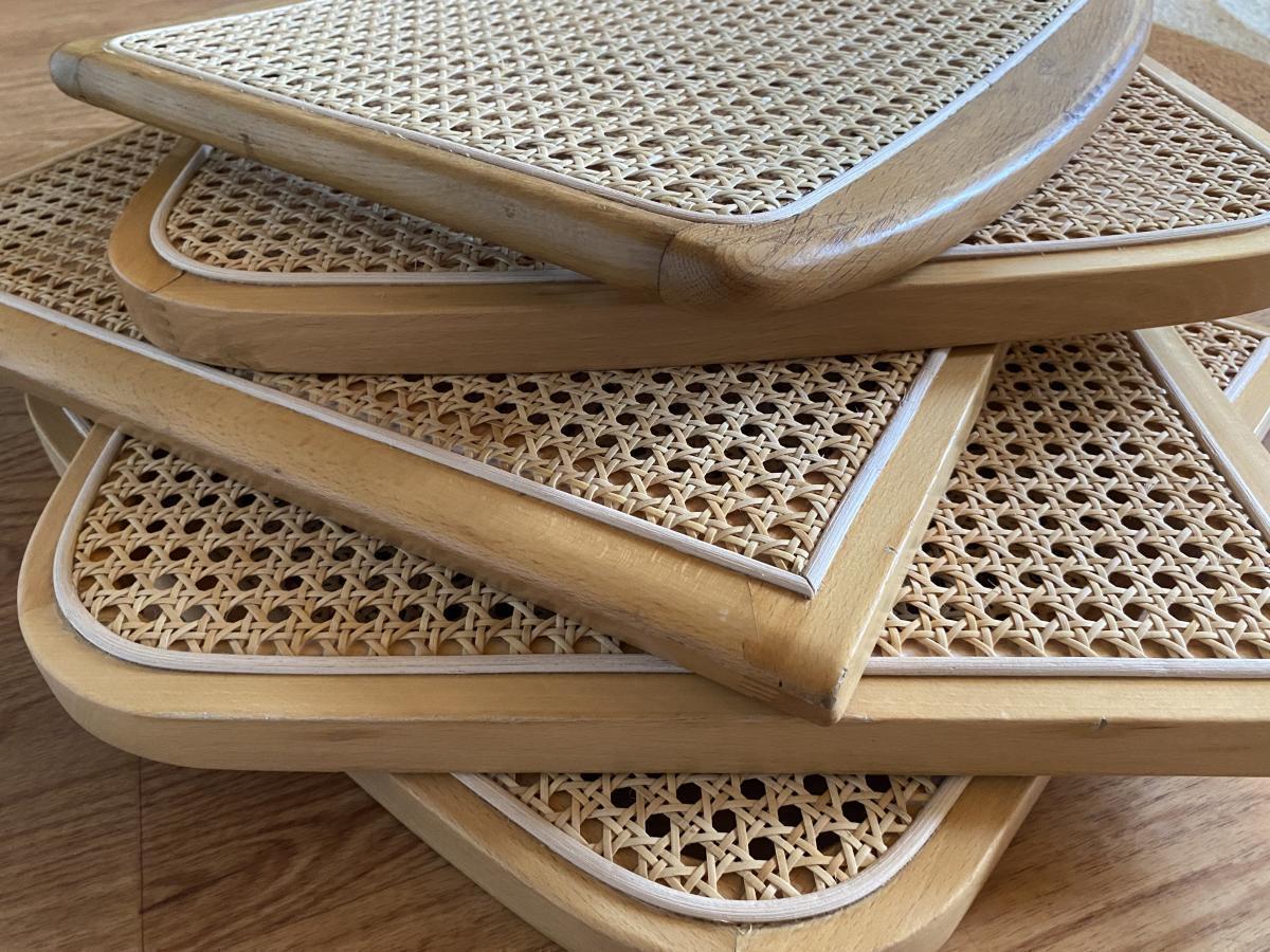 Szakszerű thonett szék felújítás nútos technológiával. Rendeljen S minőségű rattan nádszövetet és peddig éket a tartós és feszes ülőfelületért!